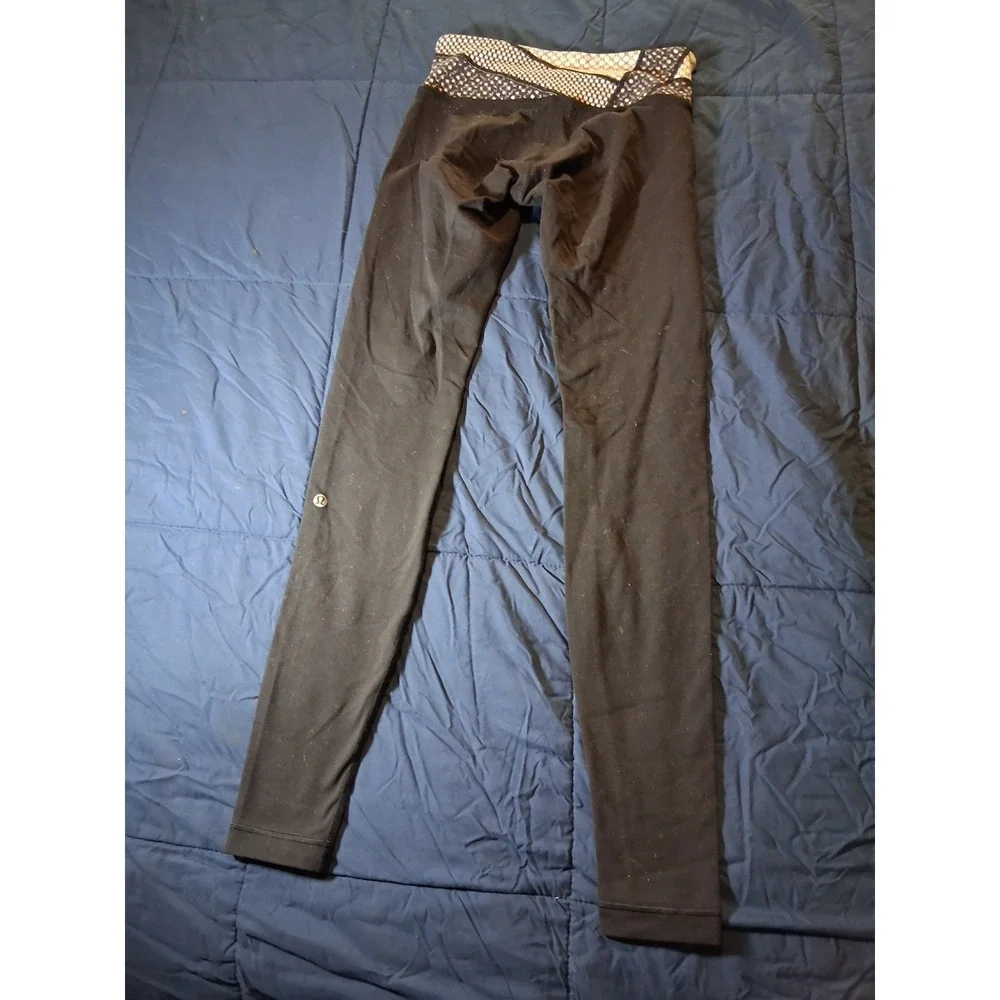 Lululemon Woman's Size 4 Wunder‎ Under High-Rise Tight 28